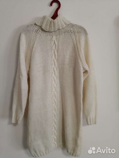 Свитер женский
