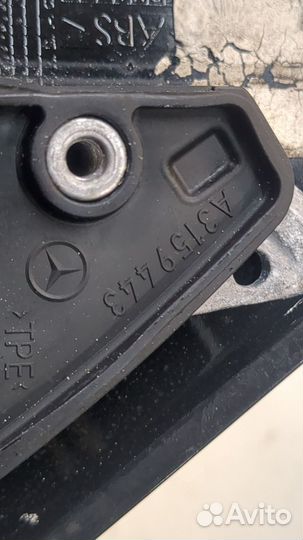 Зеркало боковое Mercedes E W212, 2010