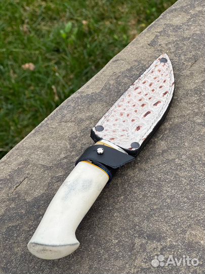 Нож из стали s390