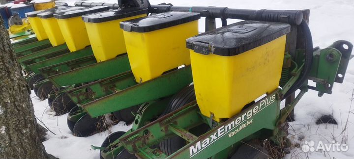 Сеялка John Deere 1710 Vertical-Fold, 2010