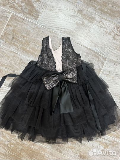 Платья праздничные для девочки