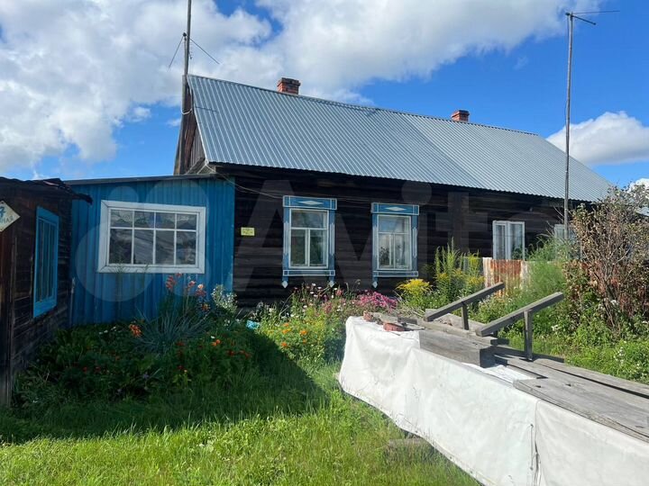 Дом 28,7 м² на участке 15 сот.