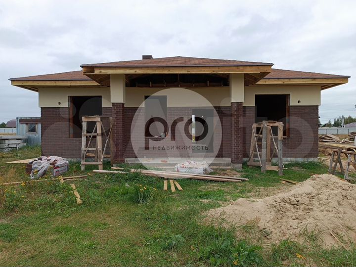 Дом 117,7 м² на участке 9,5 сот.