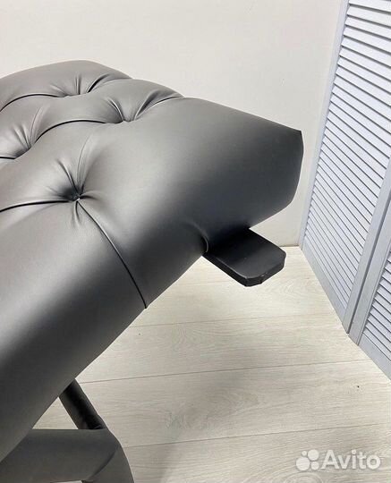 Анатомическая Кушетка