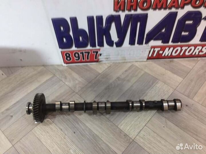 Распредвал выпускной правый Toyota Land Cruiser