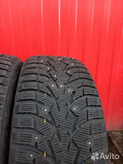 Toyo Observe G3-Ice 215/50 R17