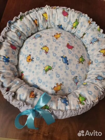 Лежанка для кошек и собак