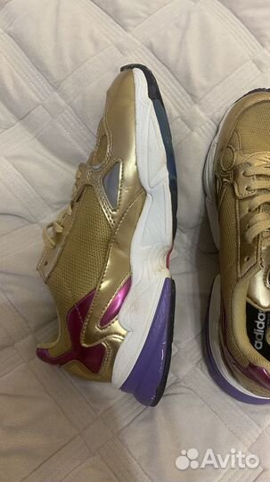 Кроссовки женские adidas