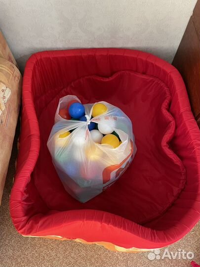 Ванна с шариками