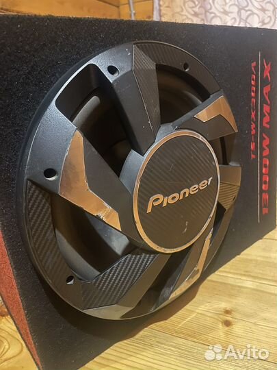 Активный сабвуфер