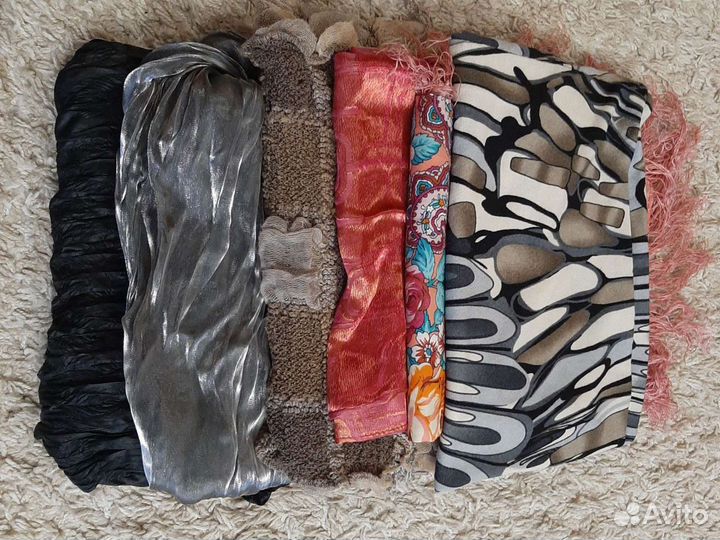 Палантины, платки много