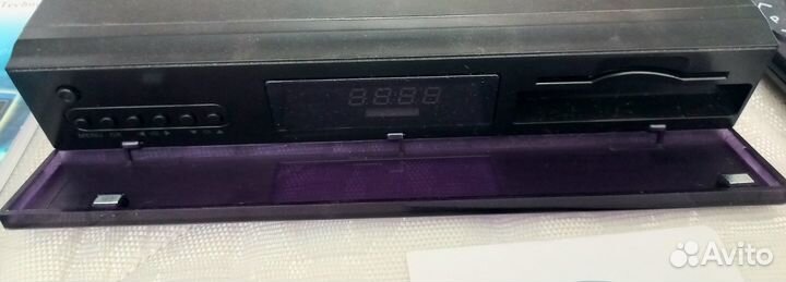 Продам спутниковый ресивер GI S8120