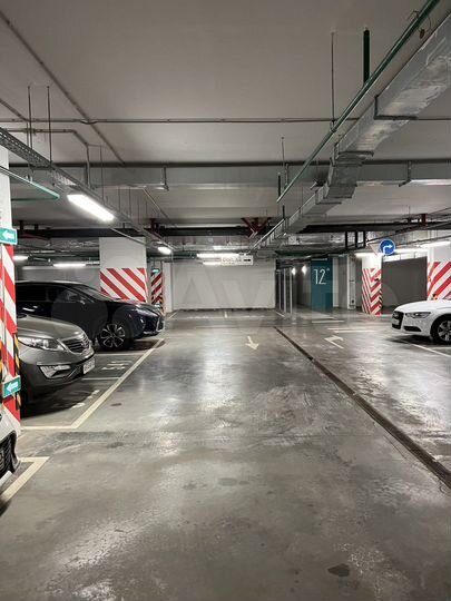 Машиноместо, 14 м²