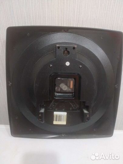 Часы настенные, б/у, в хорошем состоянии, торг