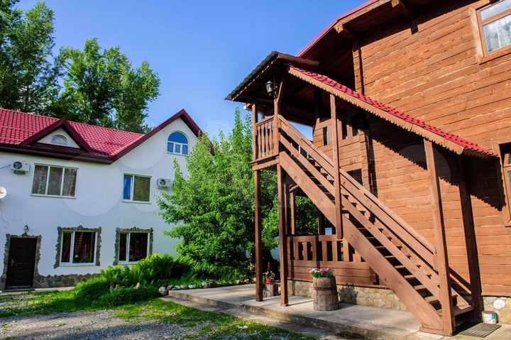 Комната 35 м², 1/3 эт.