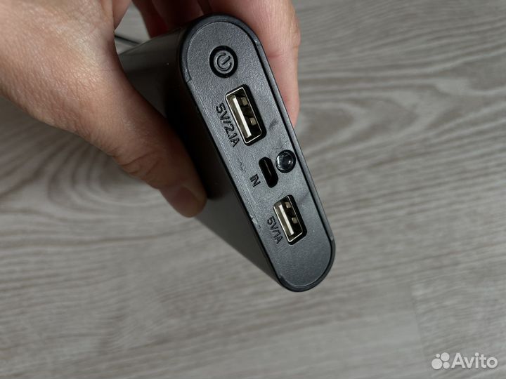 Портативный аккумулятор, power bank Qumo