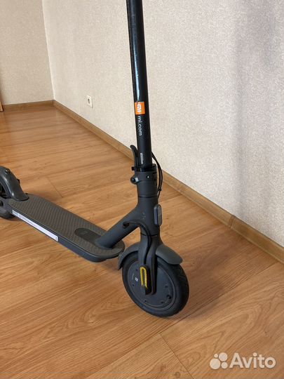 Электро самокат Mi Electric Scooter 1S