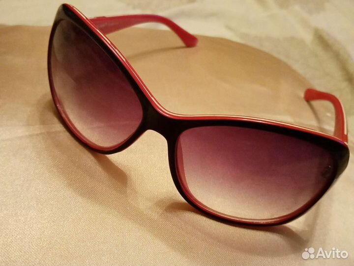 Солнцезащитные очки женские