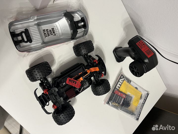 Новый Arrma 1/18 Granite Grom mega 380 brushed 4X4