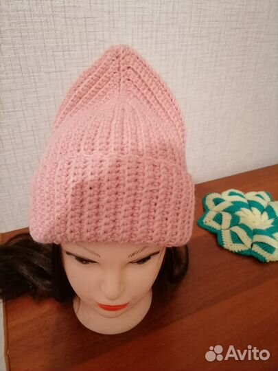 Шапка женская из полушерсти