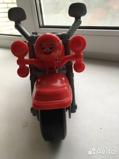 Игрушечный мотоцикл