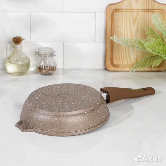 Сковорода 'Гранит Brown', d20 см, антипригарное по