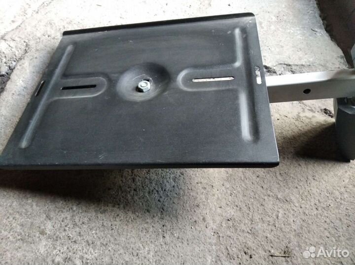 Кронштейн для телевизора