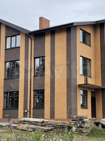 Таунхаус 160 м² на участке 3 сот.