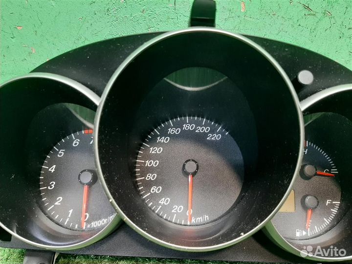 Приборная панель Mazda 3 (BK) 2005