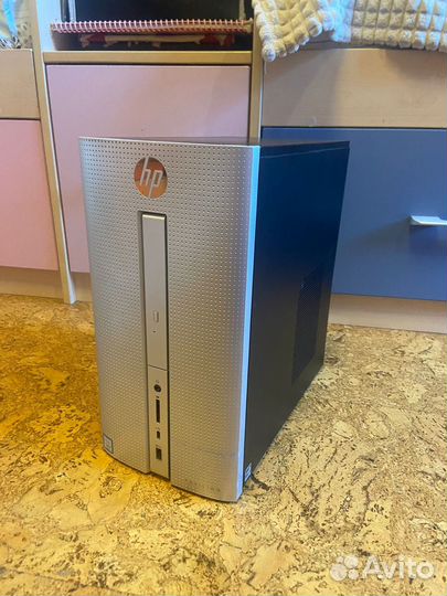 Компьютер HP Pavilion Desktop PC 570
