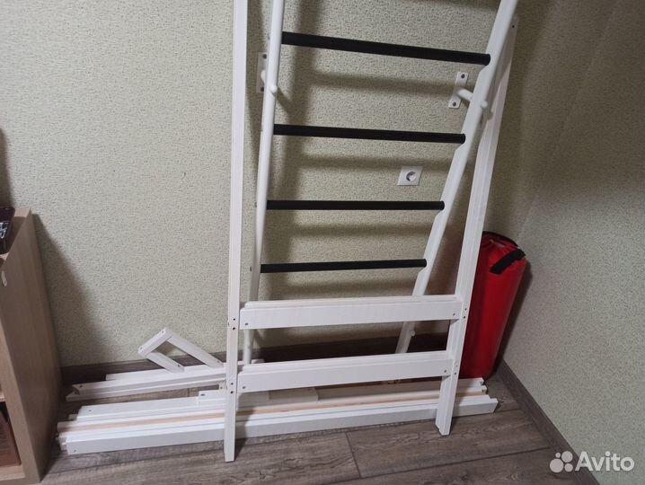 Детская кровать б/у