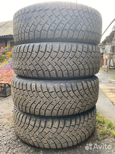 Michelin X-Ice 195/65 R15