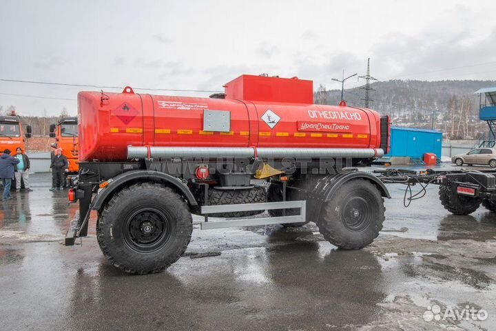 Прицеп бензовоз УралСпецТранс ПЦ 10-21У УСТ 9465, 2023