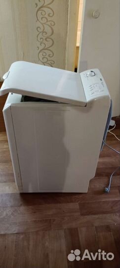 Стиральная машина на запчасти zanussi