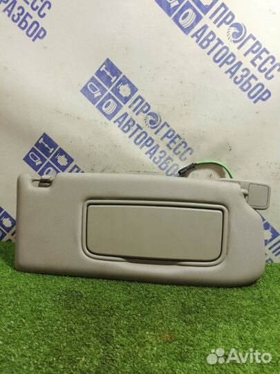 Козырек солнцезащитный передний правый Volvo S40