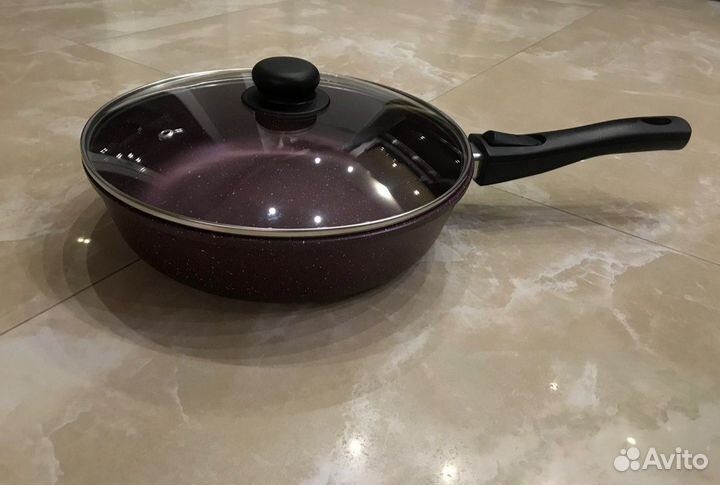 Сковорода кастрюля жаровня литая