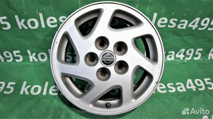 Диски литые бу R15 Nissan