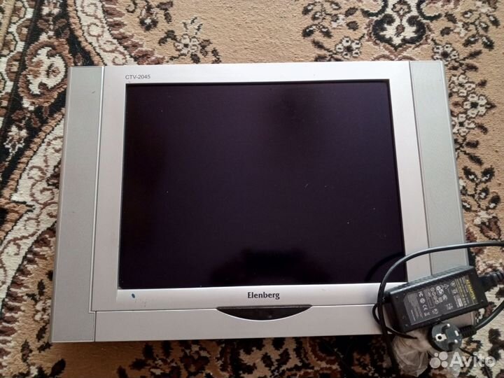 Телевизор на запчасти