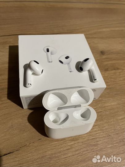 Беспроводные наушники apple airpods 3