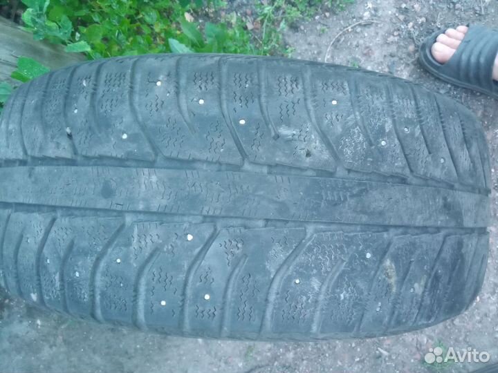 Bridgestone Ice Cruiser 5000 205/55 R16