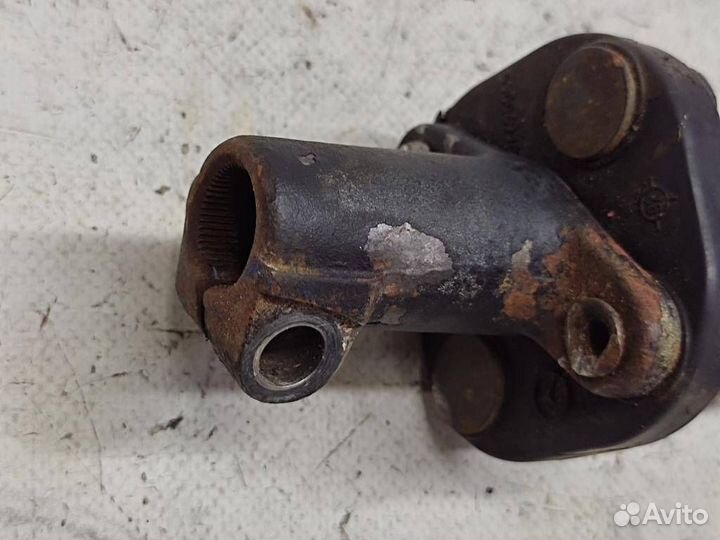 Кардан рулевого вала w140 S-class 104.990