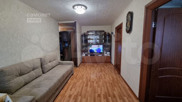 3-к. квартира, 47,5 м², 3/5 эт.