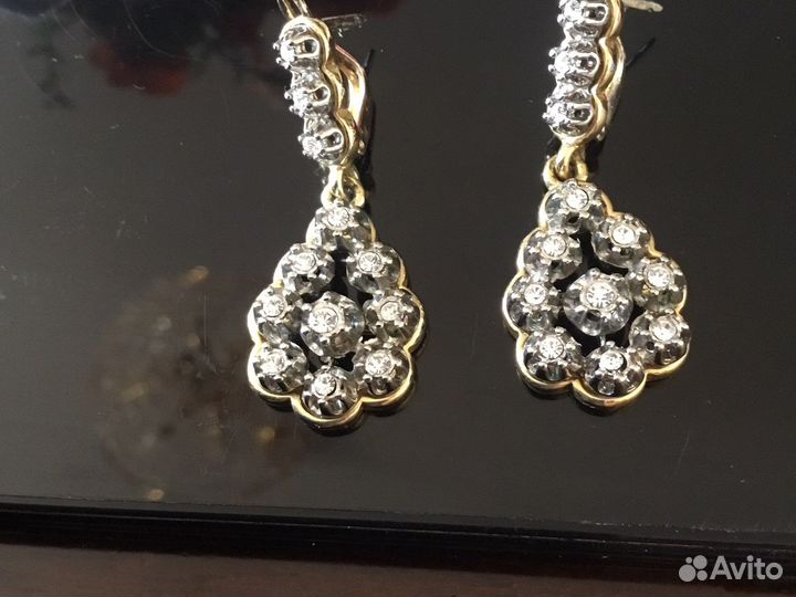 Серьги висячие бижутерия