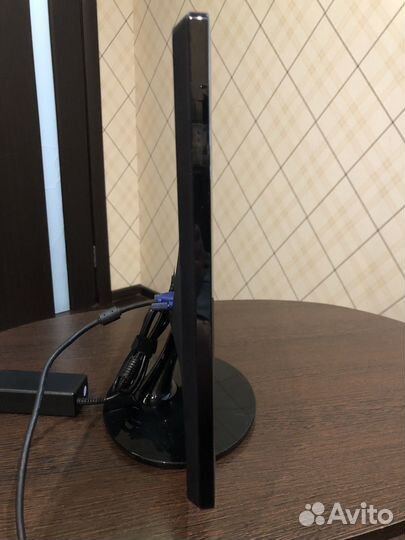 Монитор Samsung S20B300
