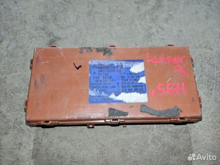 Блок комфорта Mitsubishi Lancer седан 1.6I 2009