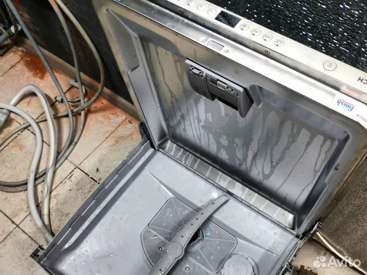 Ремонт стиральных машин Ремонт посудомоечных машин