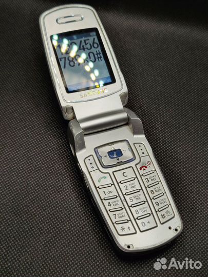 Samsung SGH-E710