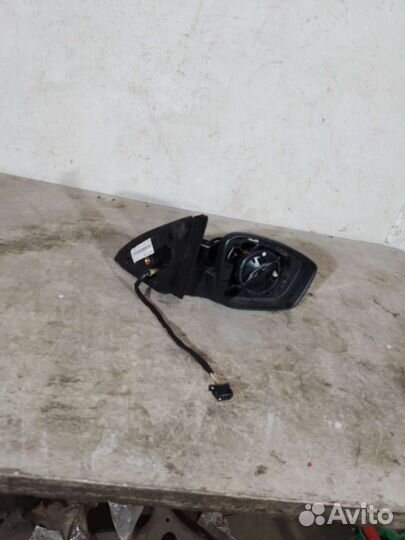 Зеркало правое Volkswagen Polo 6
