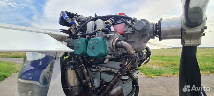 Продаю самолет Х-32 Бекас свс