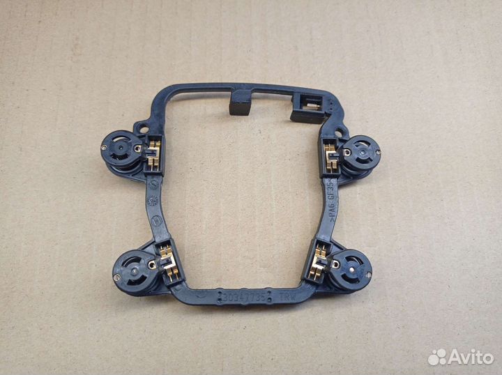 Контакт звукового сигнала Ford Focus 2